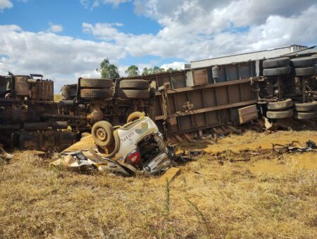 Acidente entre carro e caminhão deixa vítima fatal e feridos em rodovia de MG - Foto: Divulgação/CBMMG