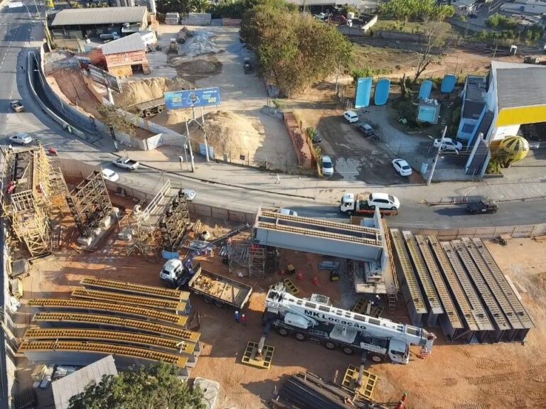 Trânsito será interditado na Avenida Cristiano Machado, em BH, para içamento de vigas - Foto: Divulgação/PBH