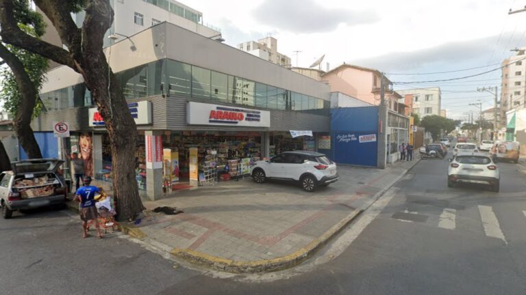 Homem morre após desabamento em obra no bairro Prado, em BH - Foto: Reprodução/Google Street View