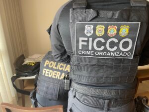 Operação contra lavagem de dinheiro bloqueia mais de R$ 54 milhões - Foto: Divulgação/PF