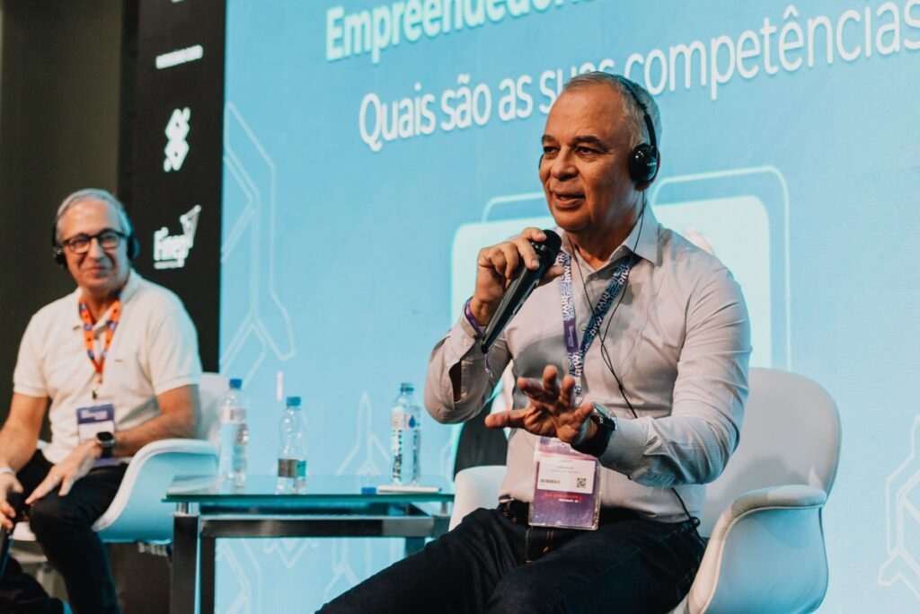 RIW: CEO da ETALENT destaca autoconhecimento em palestra