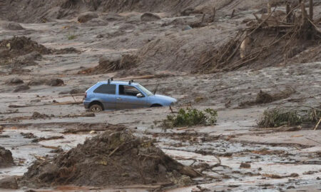 Justiça Britânica começa julgamento de ação de atingidos no rompimento da barragem de Mariana - Foto: Antonio Cruz/Agência Brasil