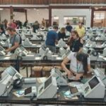 Urnas eletrônicas estão sendo preparadas para as eleições de 2024 em Minas Gerais - Foto: Divulgação/TRE-MG