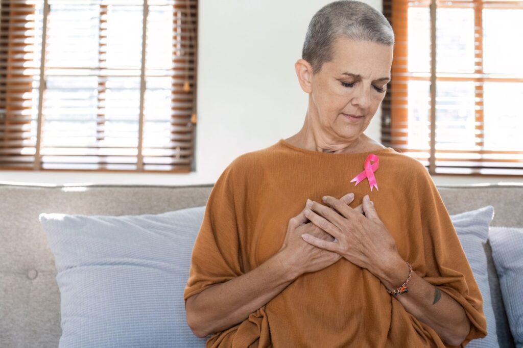 Mulheres com câncer de mama têm mais chances de depressão