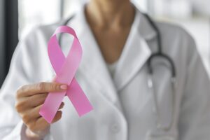 Outubro Rosa traz importância da prevenção ao câncer de mama