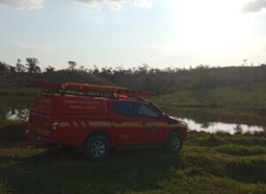 Adolescente de 14 anos morre afogado em lagoa de Ribeirão das Neves - Foto: Divulgação/CBMMG