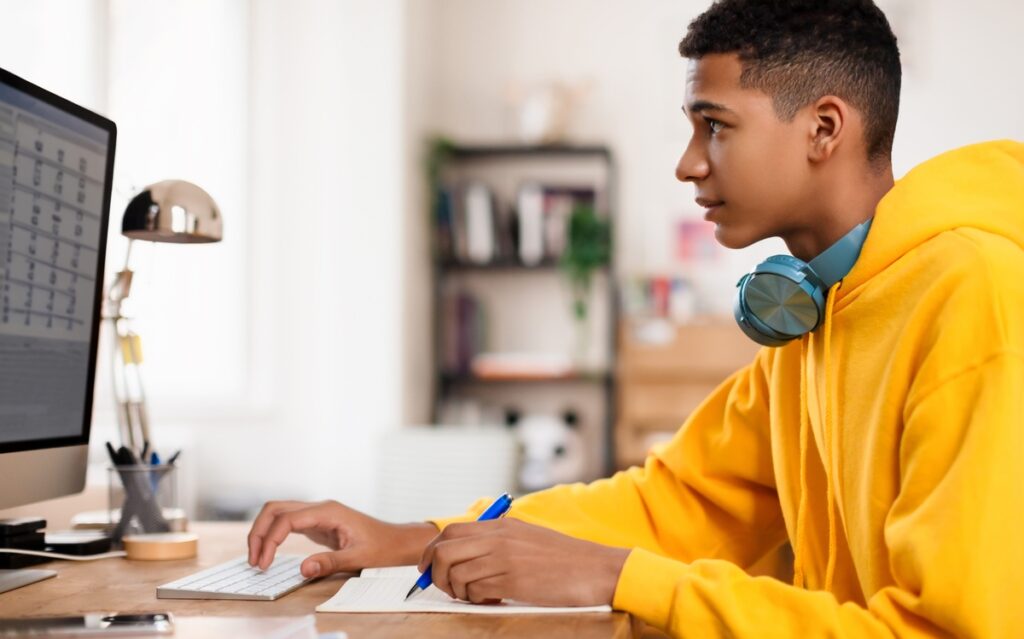 Falta de experiência trava a entrada de jovens nas empresas