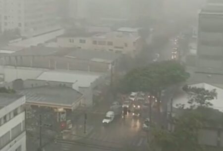 Chuva em BH nesta quinta-feira (10): veja alertas por regiões e recomendações - Foto: Reprodução/Redes Sociais