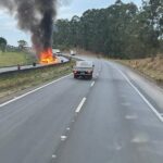 Ônibus pega fogo e interdita Rodovia Fernão Dias, em Careaçu - Foto: Reprodução/Redes Sociais