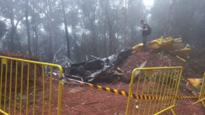 Polícia Civil abre investigação sobre queda de avião em estrada de São Bartolomeu - Foto: Divulgação/PCMG