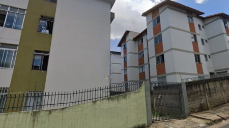 Incêndio em apartamento deixa ferido no bairro Rio Branco, em BH - Foto: Reprodução/Google Street View