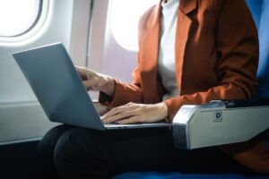 Wi-Fi falso rouba dados de passageiros em voos