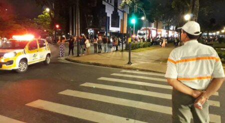 Trânsito é alterado para iluminação de Natal na Praça da Liberdade, em BH - Foto: Divulgação/PBH