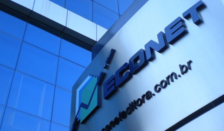 Econet Editora é reconhecida como referência em informação tributária no Brasil Econet Editora é reconhecida como referência em informação tributária no Brasil
