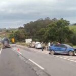 Cinco veículos envolvem em acidente na Rodovia Fernão Dias, em Extrema - Foto: Reprodução/Redes Sociais