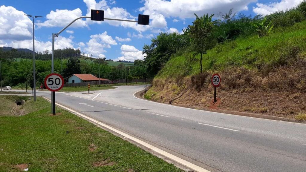 Radares na BR-459 passam a multar a partir da véspera de Natal no Sul de Minas - Foto: Divulgação/EPR Sul de Minas