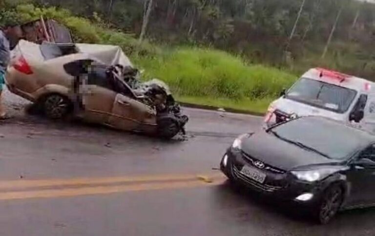 Cinco pessoas morreram após grave acidente na BR-040, em Carandaí - Foto: Reprodução