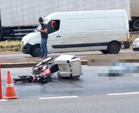 Motociclista morre em acidente na Avenida Helena de Vasconcelos Costa, em Contagem - Foto: Reprodução/Redes Sociais