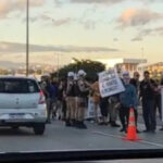 Manifestantes protestam contra pedágios na MG-010 em frente à Cidade Administrativa - Foto: Divulgação