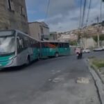 Ônibus atinge imóvel ao tentar evitar acidente no bairro Lagoinha, em BH - Foto: Reprodução/Redes Sociais