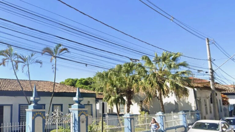 Hospital São João de Deus, em Santa Luzia, pode fechar em 72 horas - Foto: Google Street View