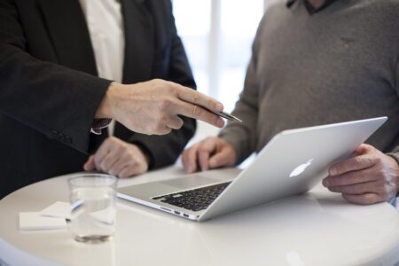 Especialista orienta empresas sem gestão financeira