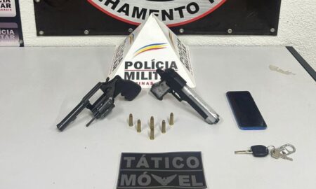 Dupla de irmãos rouba carro e é presa após perseguição em Betim - Foto: PMMG/Divulgação