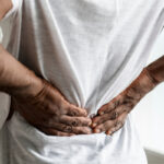 Alívio de dor na coluna pode passar pela perda de peso