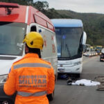 Motociclista morre após ser atingido por ônibus na BR-381, em Sabará - Foto: Reprodução/Corpo de Bombeiros