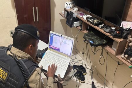 Operação Flor de Maio combate crimes de exploração sexual infantil na internet em Minas - Foto: Divulgação/MPMG