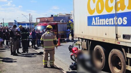 Motociclista morre após acidente com caminhão em Montes Claros - Foto: Divulgação/CBMMG