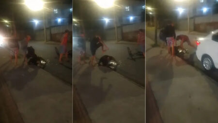 Homem é agredido por adolescentes na porta de supermercado em BH - Foto: Reprodução