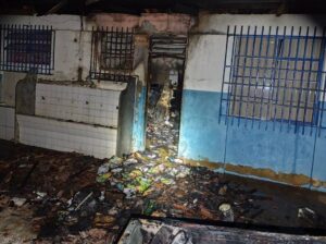 Adolescentes são suspeitos de incendiar escola no interior de Minas Gerais - Foto: Divulgação/CBMMG