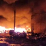 Incêndio de grandes proporções atinge depósito de reciclagem em Perdigão - Foto: Divulgação/CBMMG