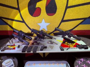 Quadrilha especializada na produção ilegal de armas é desmantela em BH - Foto: Divulgação/PMMG