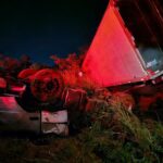 Carreta capota e idoso morre na MGC-135 em Minas Gerais - Foto: Divulgação/Corpo de Bombeiros