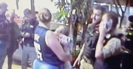 Bebê agredida após ser confundida com 'reborn' recebe alta de hospital de BH - Foto: Reprodução