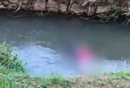 Corpo de homem é encontrado dentro de córrego em Betim - Foto: Reprodução/Redes Sociais