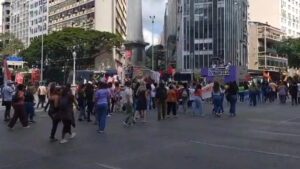 Professores da rede municipal de BH decidem manter greve e reivindicam reajuste salarial maior - Foto: Reprodução