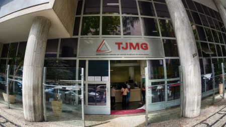 Mal-entendido mobiliza bombeiros no Tribunal de Justiça de Minas Gerais em BH - Foto: Robert Leal/TJMG