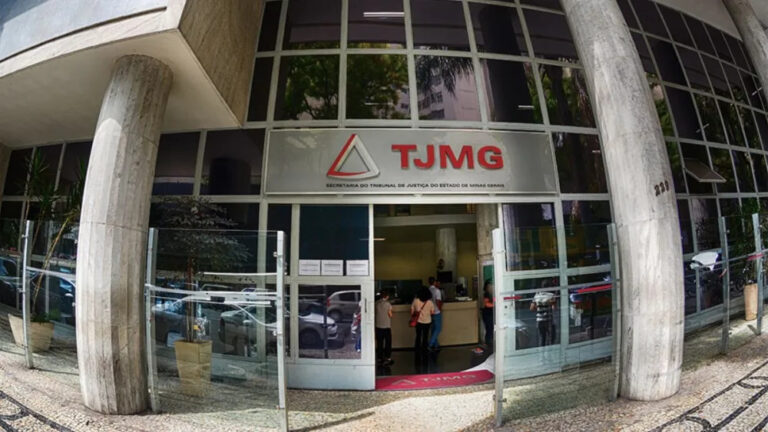 Mal-entendido mobiliza bombeiros no Tribunal de Justiça de Minas Gerais em BH - Foto: Robert Leal/TJMG