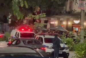 Vazamento de gás mobiliza Bombeiros e fecha rua na Savassi, em BH - Foto: Reprodução