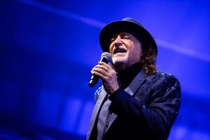 Alceu Valença e Orquestra Ouro Preto se apresentam na Praça da Liberdade, em BH - Foto: Divulgação/Naty Torres