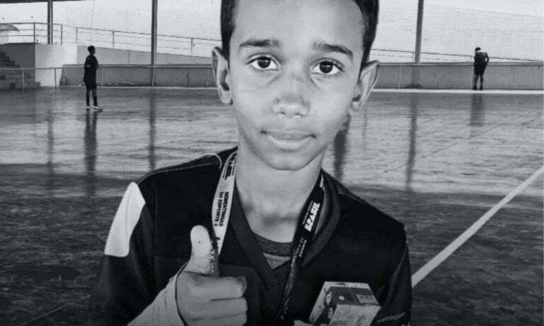 Tutores de rottweilers são indiciados por morte de menino em Itabira Tutores de rottweilers são indiciados por morte de menino em Itabira - Foto: Reprodução