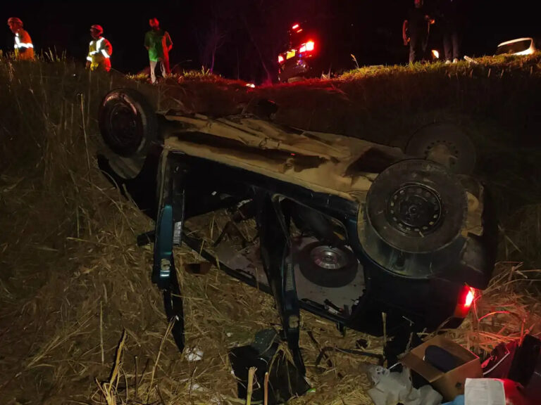 Três da mesma família morrem após acidente na MG-455, em Andradas - Foto: Divulgação/CBMMG