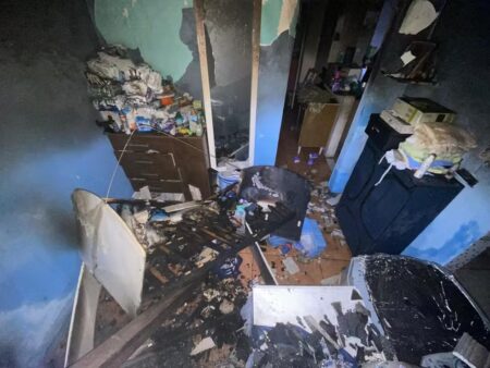 Homem é preso depois de jogar coquetel molotov para incendiar casa da ex em BH - Foto: Divulgação/PMRv