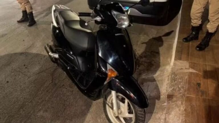 Mulher é presa após atropelar filha e ex-marido em Patos de Minas - Foto: Reprodução