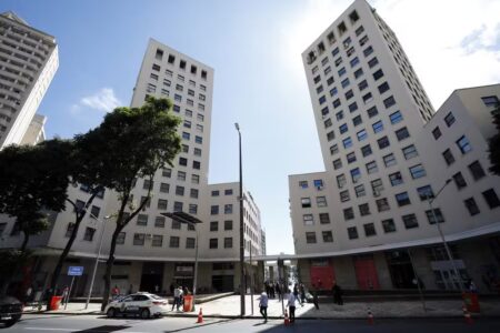 Praça no hipercentro de BH é renomeada em homenagem a Fuad Noman - Foto: Rodrigo Clemente/PBH