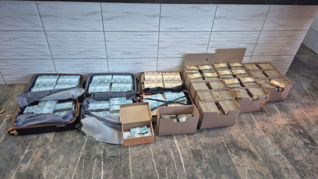 Operação Sinal de Fumaça II combate venda de cigarros clandestinos em MG - Foto: Divulgação/PF