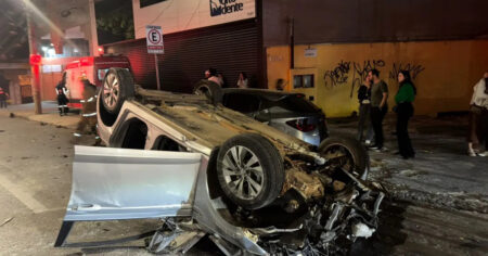 Acidente com quatro carros deixa homem ferido na Avenida do Contorno, em BH - Foto: Reprodução/Redes Sociais
